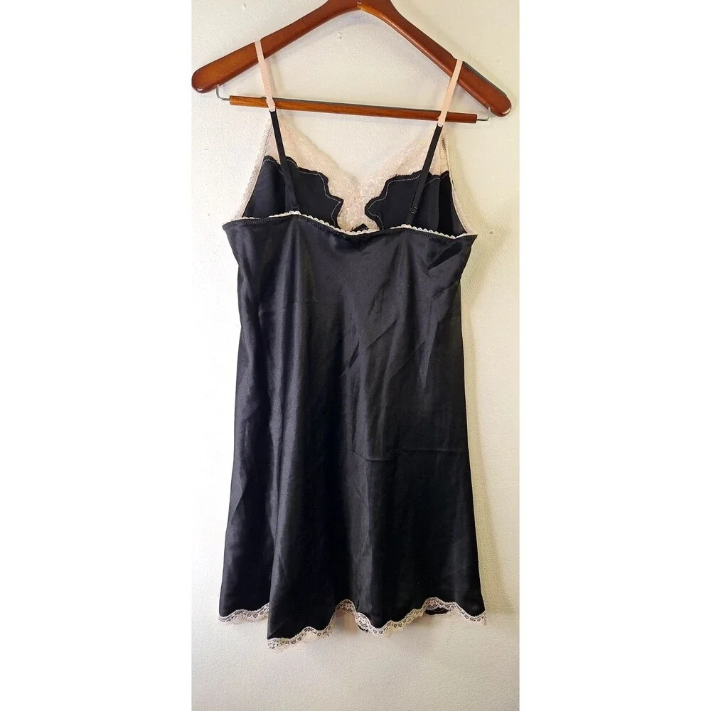 VICTORIA'S SECRET Black Satin Lace Chemise Sz L Dark Romantic Fairy Grunge - Picture 2 of 10